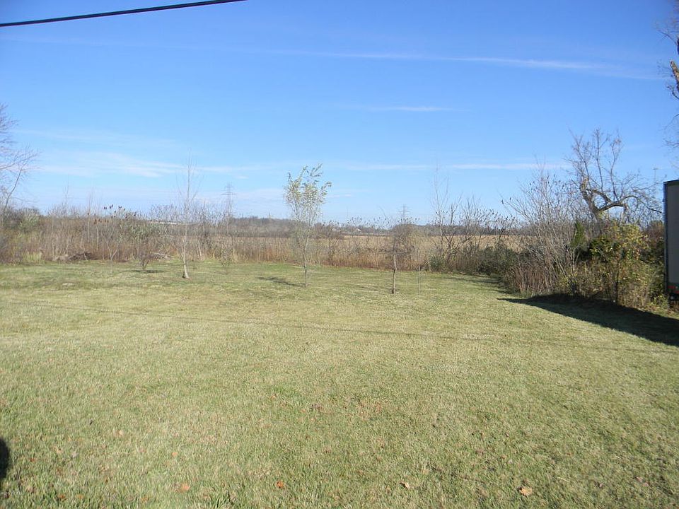 1st image of 4051 King Dr