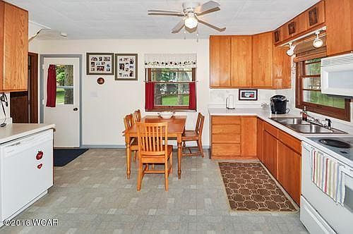 4th image of 9933 N Shore Dr