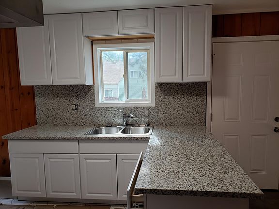 5th image of 3548 Bobby Grey Cir