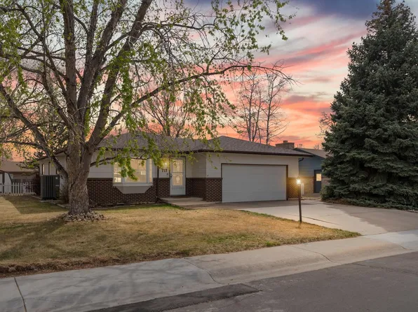 717 Oak St, Windsor, CO 80550