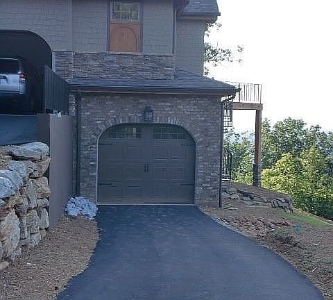 4th image of 220 Tamala Gwinnett Dr