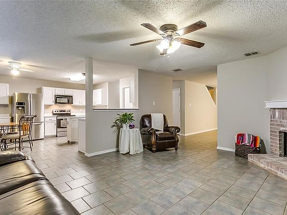 4th image of 9004 Glen Falls Ln