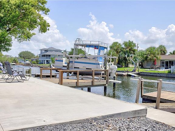 5th image of 7308 Hatteras Dr