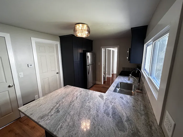 197 Sanford St — Photo 4