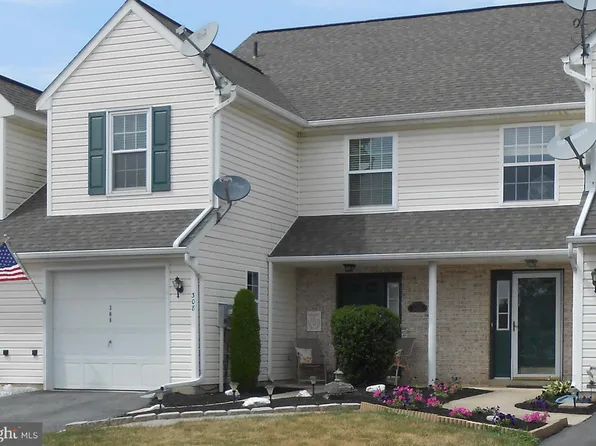 308 Farmview Ln, Mount Joy, PA 17552