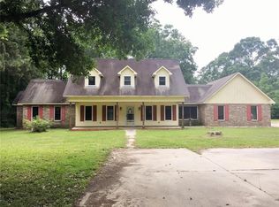 1518 Old Park Rd, Ville Platte, LA 70586