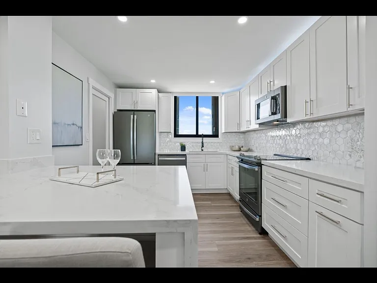 300 Ocean Trail Way #310 — Photo 7