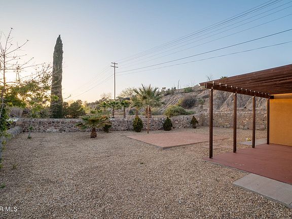 5th image of 7321 Mission Viejo Dr