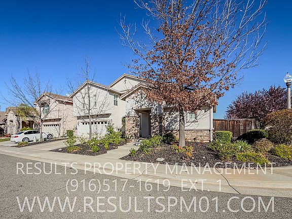 3rd image of 1355 Underwood Ln
