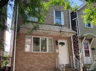 293 Chestnut St, Newark, NJ 07105