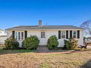 9 Charlton St, Oxford, MA 01540