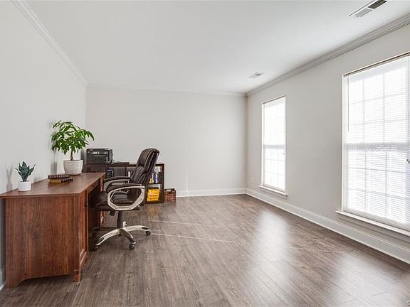 5th image of 6412 Dawnfield Ln