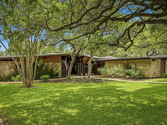 3rd image of 42 RIDGE DR
