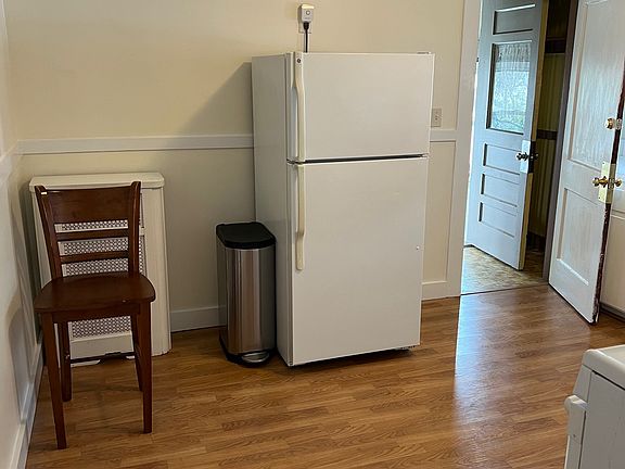 2nd image of 81 Cresthill Rd #L-2