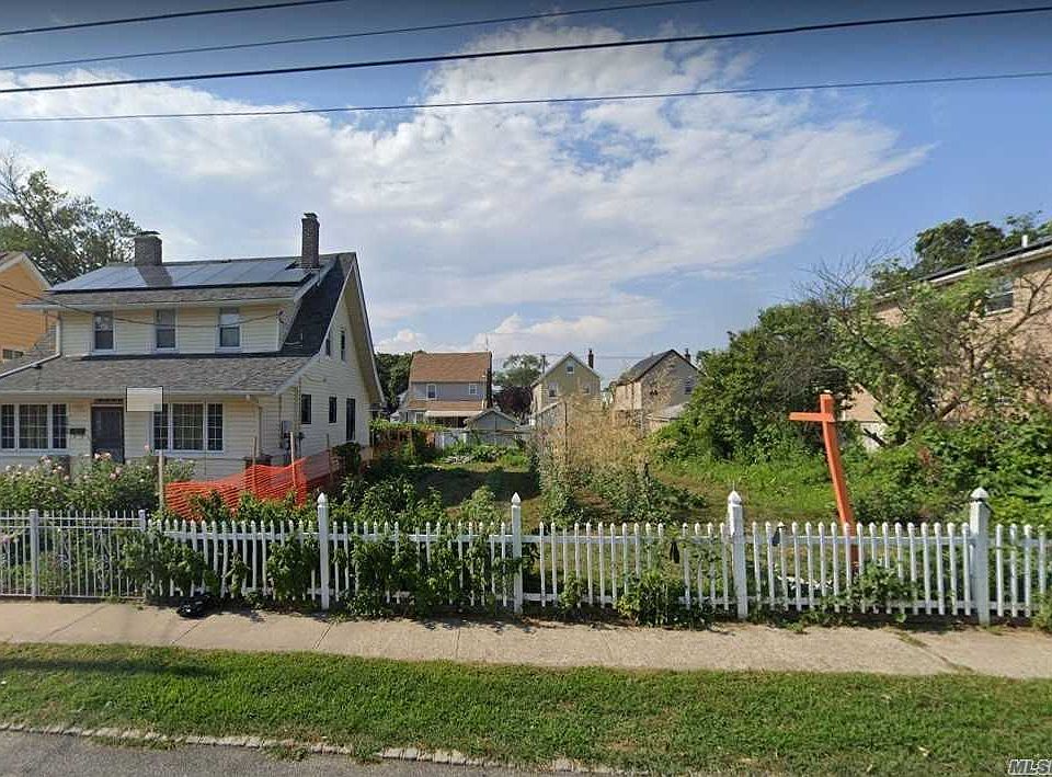 1st image of 22031 100th Ave