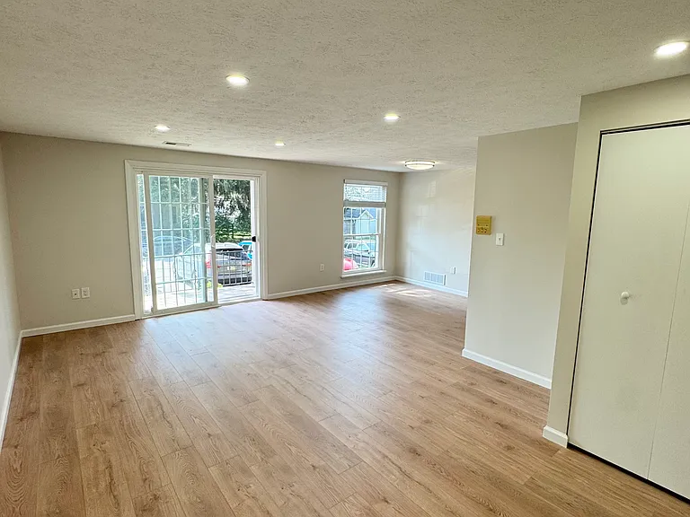 908 Guyasuta Ln — Photo 3