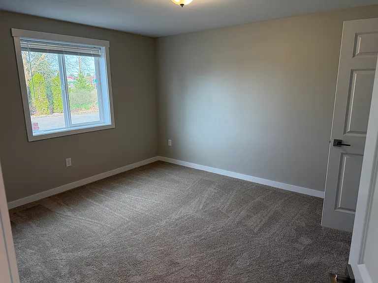 Eagle Crest Apartments — Photo 76