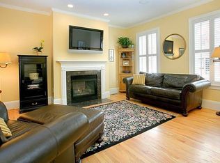 399 Bunker Hill St, Charlestown, MA 02129