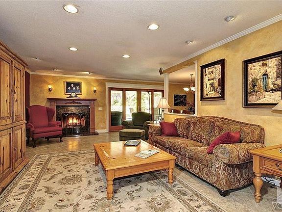 4th image of 65 Birchwood Ave