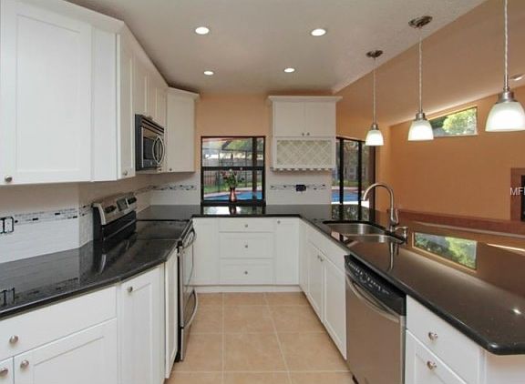 4th image of 16119 Ancroft Ct