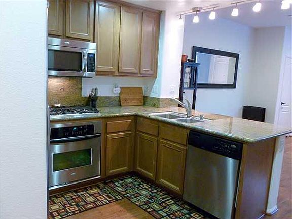 5th image of 17070 Calle Trevino Unit 10