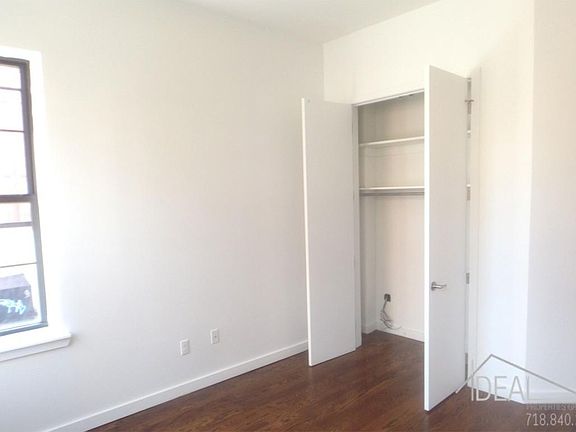 2nd image of 389 Quincy St