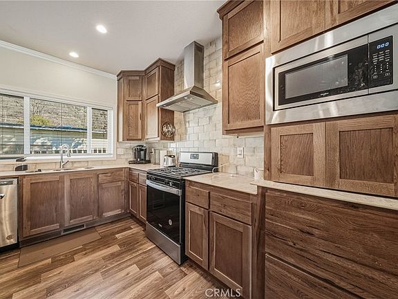 2nd image of 7195 Liberty St