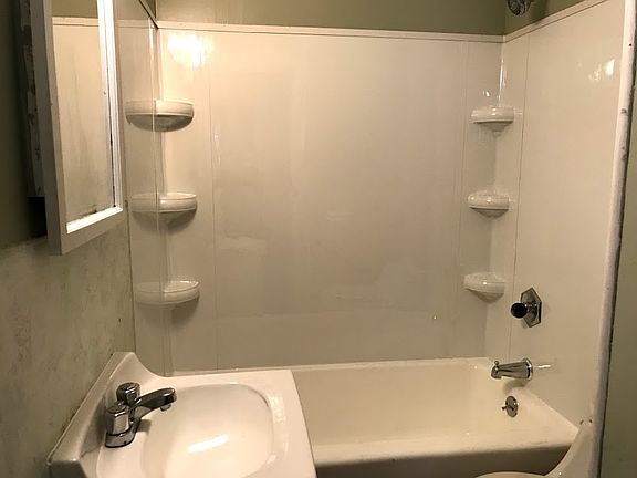 NEW Shower walls
