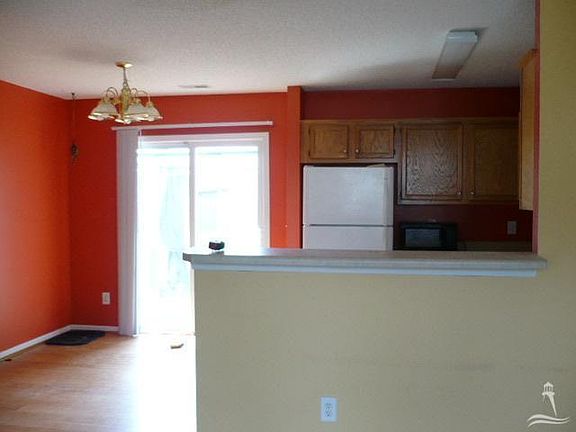 4th image of 8511 Glasgow Road NE