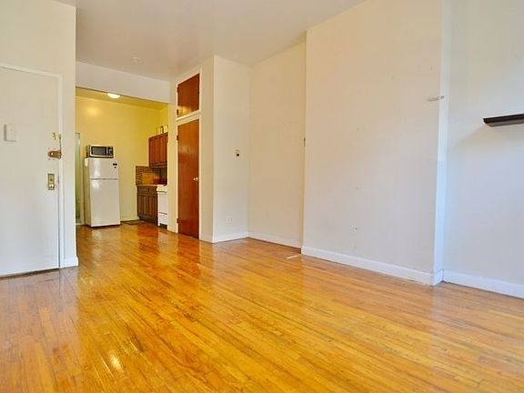 5th image of 306 Stuyvesant Ave APT 2A
