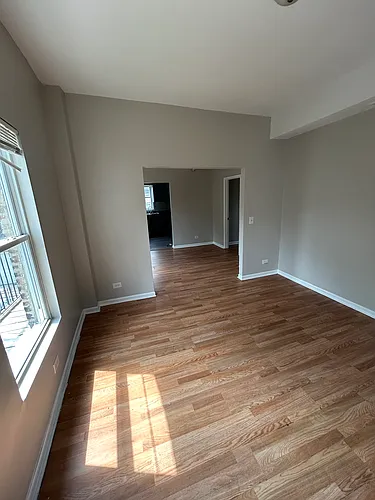 6620 S Saint Lawrence Ave #2R Photo 1