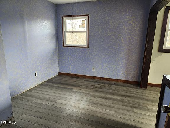 5th image of 2329 Cranshaw Dr