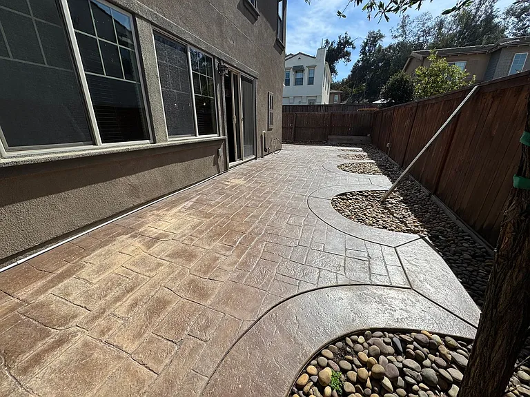 345 Dahlia Way — Photo 22