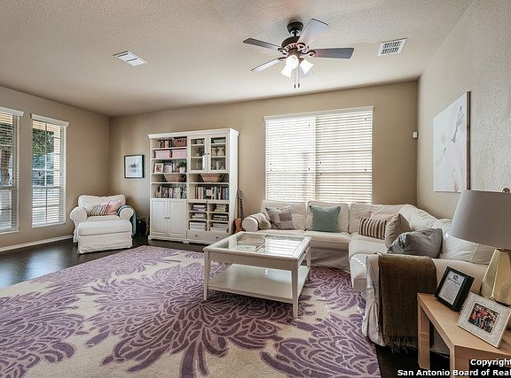 4th image of 11931 Jasmine Way