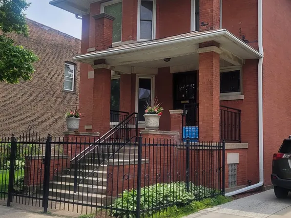 7422 S Coles Ave, Chicago, IL 60649