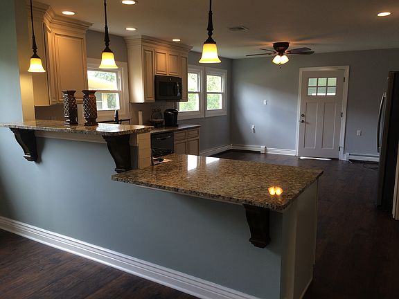 5th image of 179 Port Royal Dr