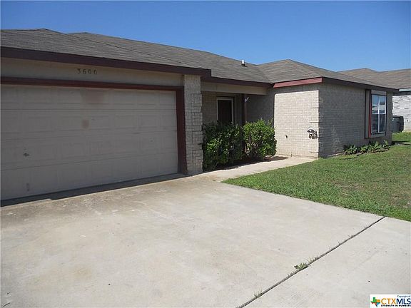 2nd image of 3600 Woodlake Dr