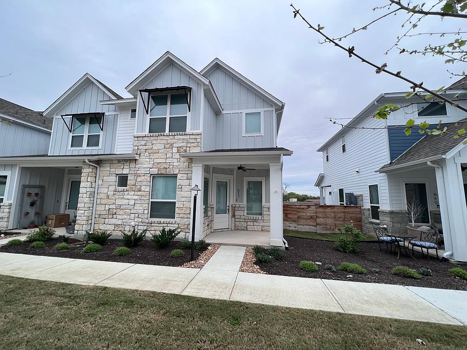 1st image of 653 Neustadt St