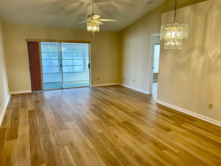 1481 Cairn Ct — Photo 7