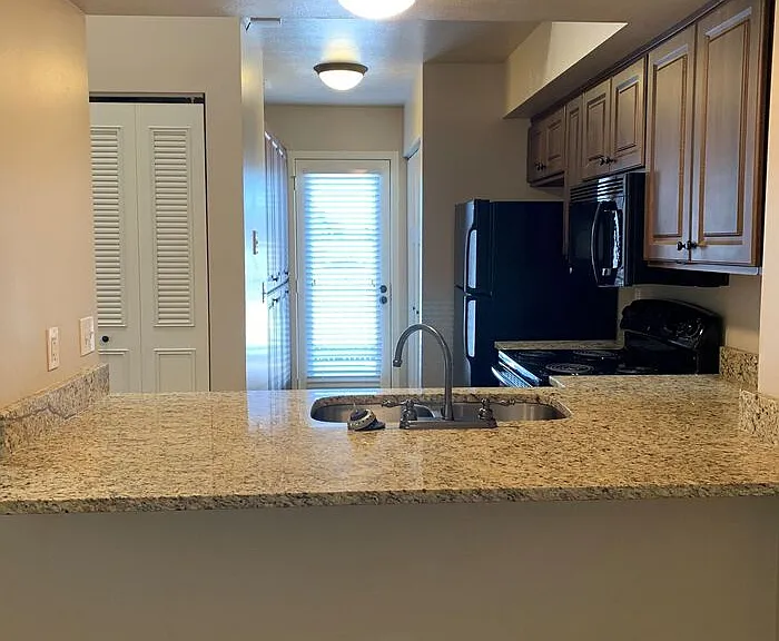 1223 E Vine Gate Dr #38 — Photo 18