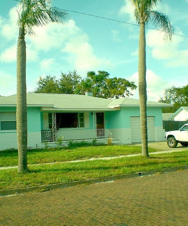 1st image of 4665 3rd Ave N