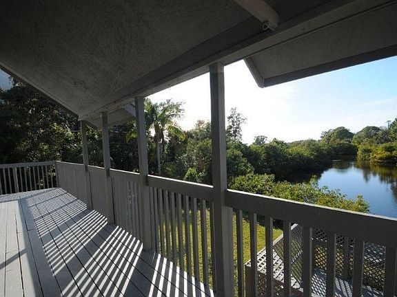 2nd image of 510 Harmony Ln