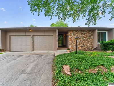 5015 S 150th Plz #30-D, Omaha, NE, 68137