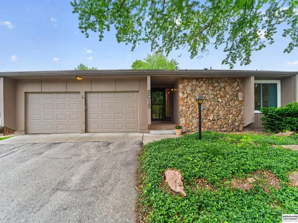 5015 S 150th Plz #30-D, Omaha, NE 68137