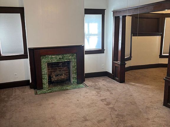 4th image of 4544 Montgall Ave