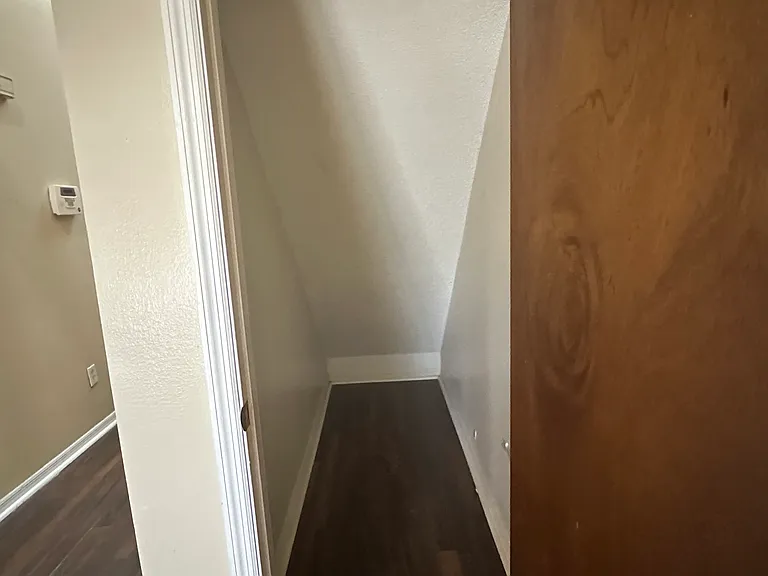 1110 Monticello Ln #2 — Photo 8