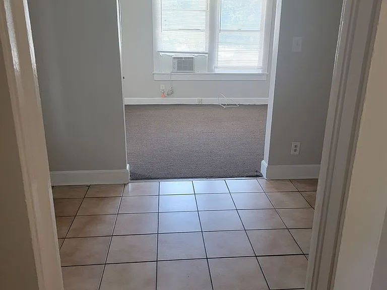 894 13th Ave S — Photo 23