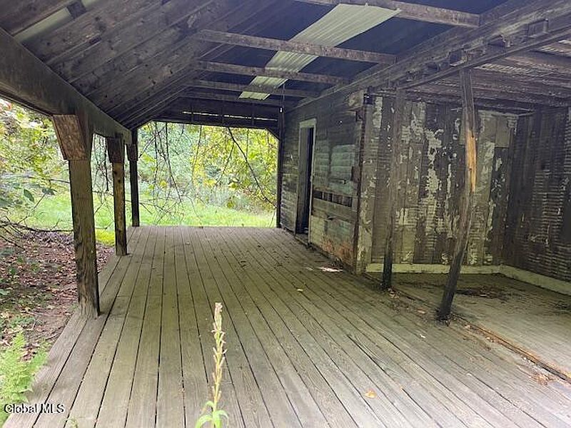 5th image of 288 Lang Road