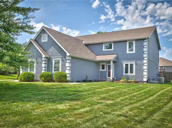 1820 N 160th St, Basehor, KS 66007