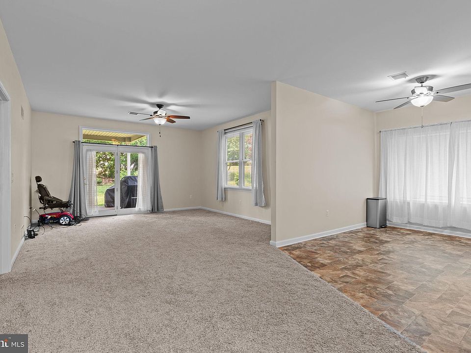 6452 Whisper Wood Ln Harrisburg, PA, 17112 Apartments for Rent Zillow